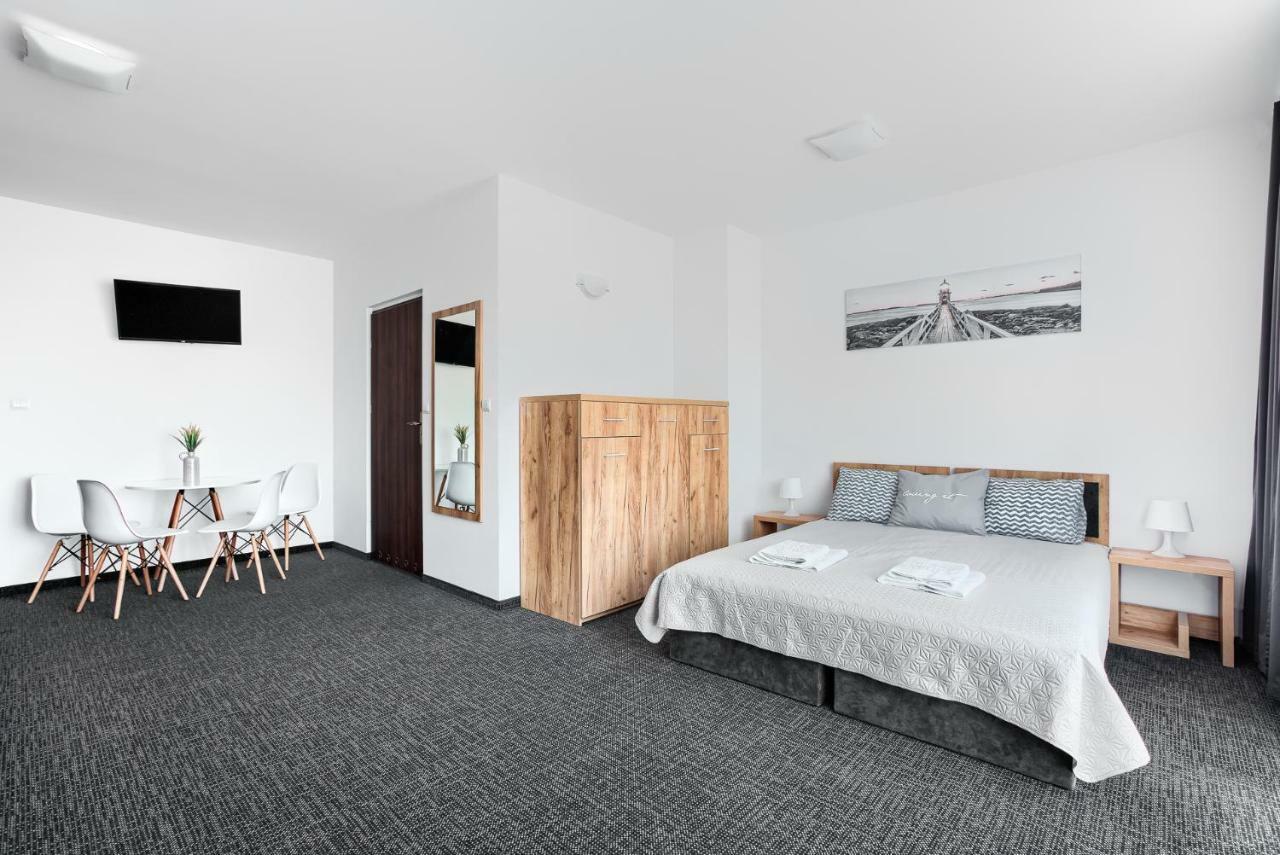 Resort Holiday Home Centrum Opieki I Rehabilitacji Jaroslawiec Bagian luar foto